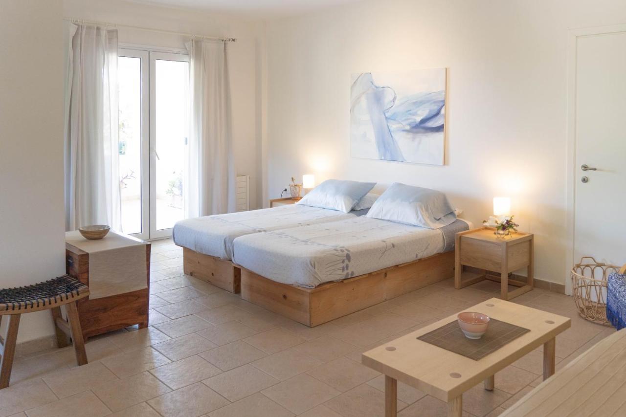 Kalamies - Secluded Beach Apartments Skala  ภายนอก รูปภาพ