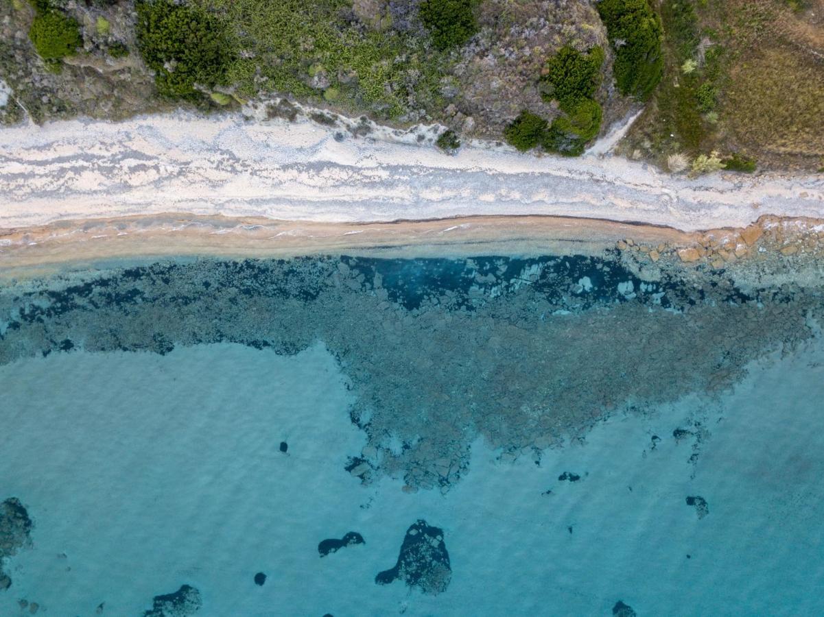 Kalamies - Secluded Beach Apartments Skala  ภายนอก รูปภาพ